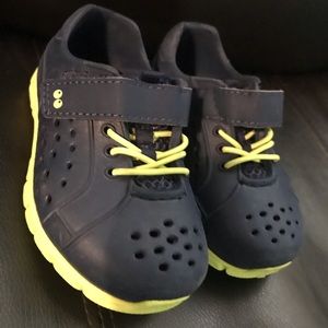 Stride rite surpriz toddler boy shoes S 5